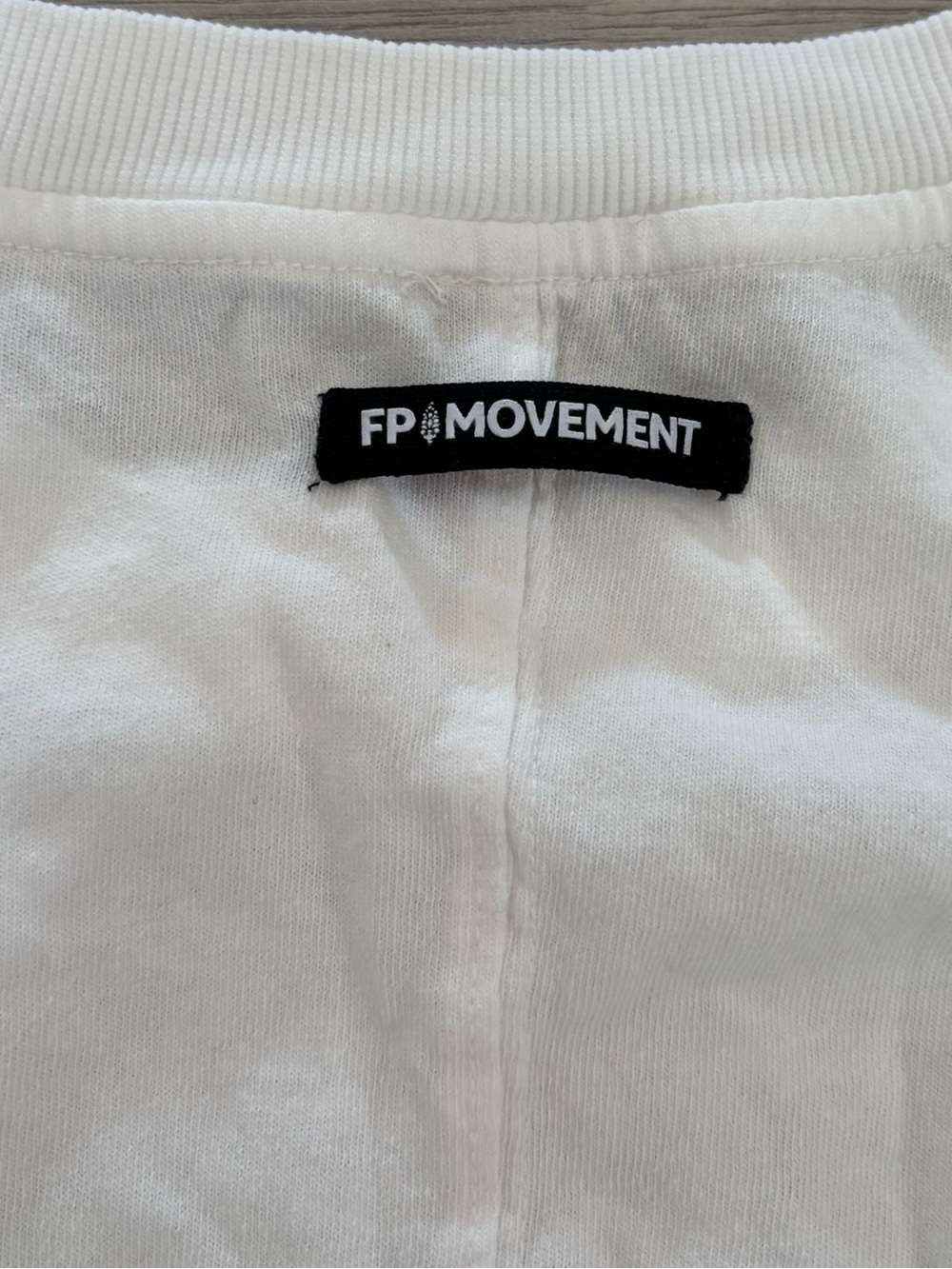 Free People Movement Hustle Layer Long Sleeve sz Medium - Picture 7 of 9